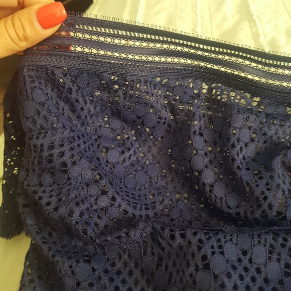 BUY 1 GET 1 FREE NWT Victoria Secret Off Shoulder - Picture 7 of 8